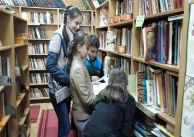 20.04.2018 г. Екскурзия в библиотеката с пети клас на СУ 20.04.2018 г. Екскурзия в библиотеката с пети клас на СУ