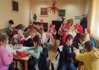 18.12.2023 г. Коледно детско утро с ученици от първи и втори клас на СУ 18.12.2023 г. Коледно детско утро с ученици от първи и втори клас на СУ