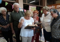 02.10.2019 г. ЛК посети изложбата от църковни книги и предмети от с. Величково 02.10.2019 г. ЛК посети изложбата от църковни книги и предмети от с. Величково